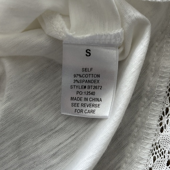 Magnolia Boutique - V Neck embroidered empire top - Picture 6 of 6